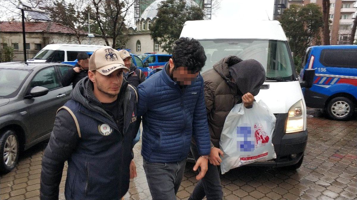 FETÖ\'nün mahrem yapılanması operasyonunda 4 kişi daha adliyeye sevk edildi