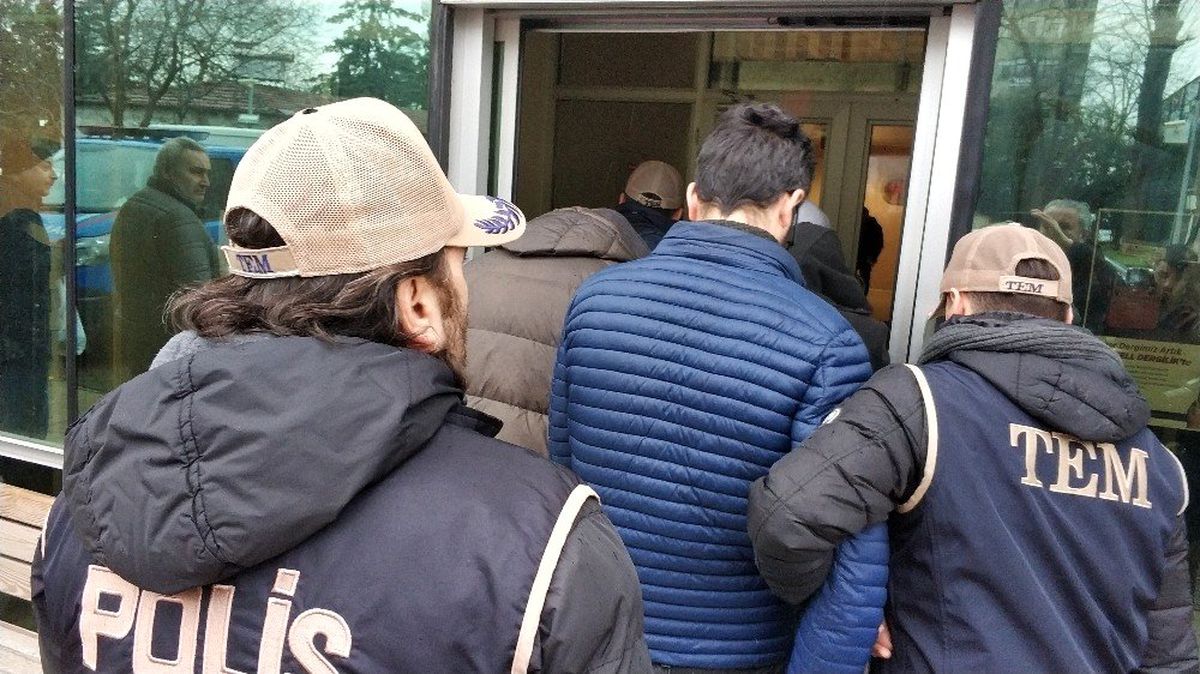FETÖ\'nün mahrem yapılanması operasyonunda 4 kişi serbest