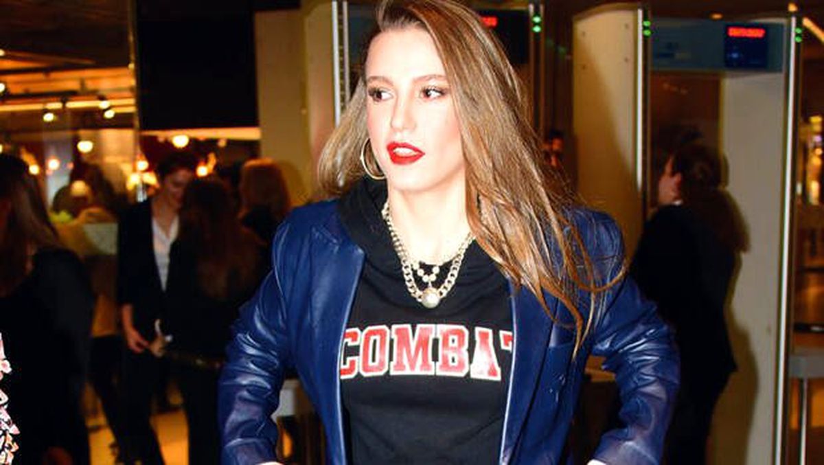 Fotoğraf kurbanı (Serenay Sarıkaya)