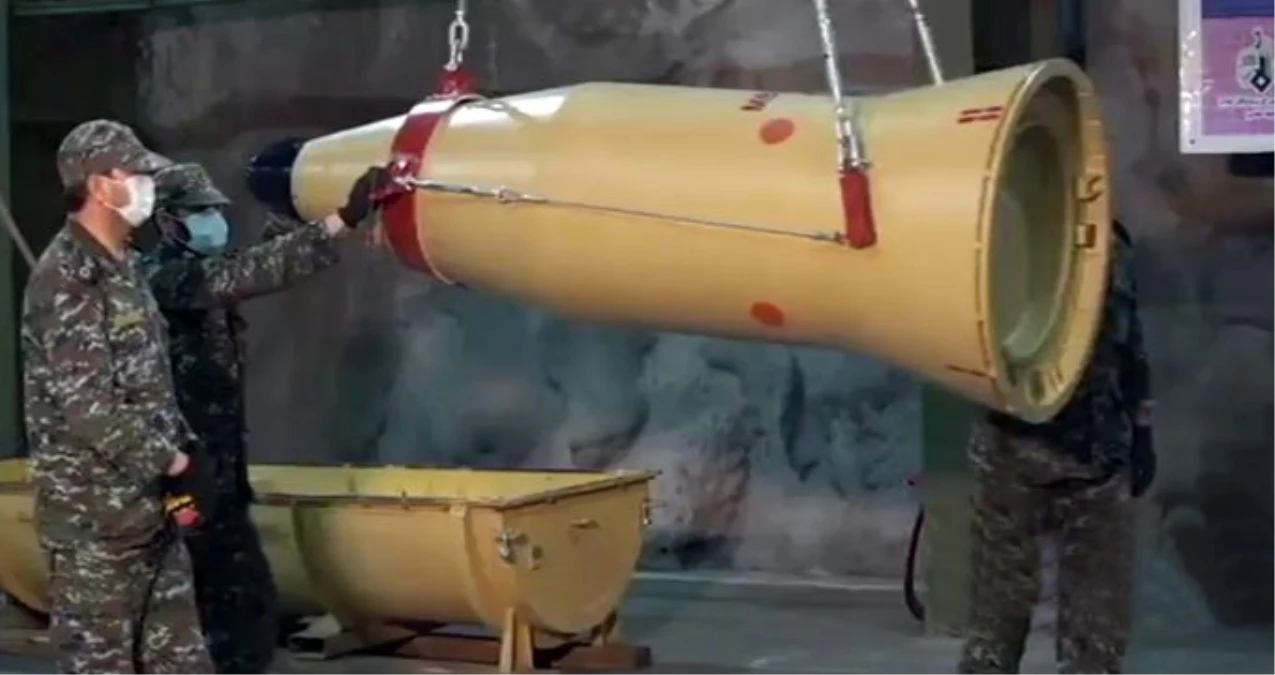 İran, ABD üslerinin vurulduğu füzelerin hazırlanma anına ilişkin video paylaştı