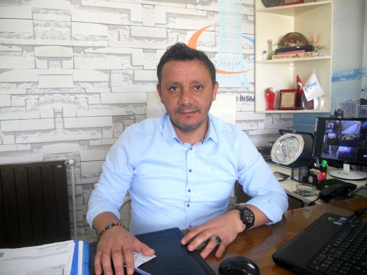İşadamı Akcan, Çalışan Gazeteciler Gününü kutladı