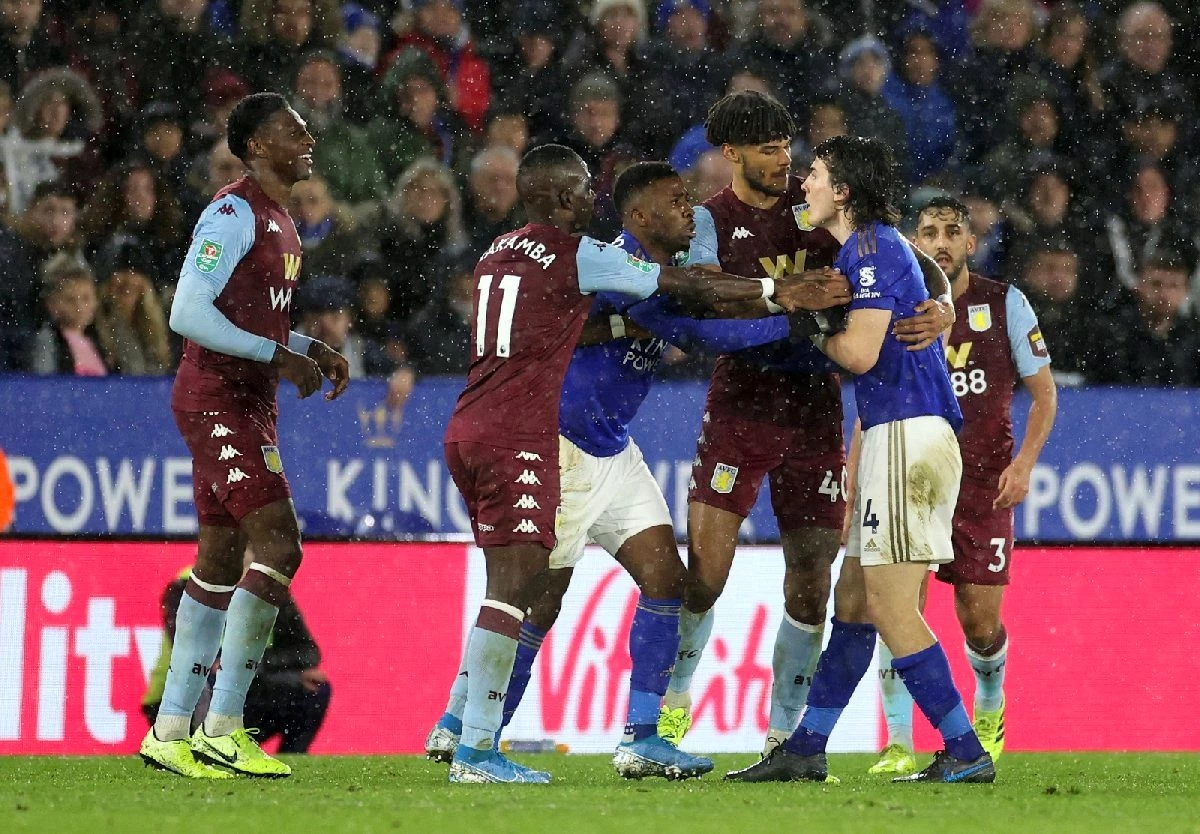 Leicester City-Aston Villa maçında Çağlar Söyüncü çılgına döndü