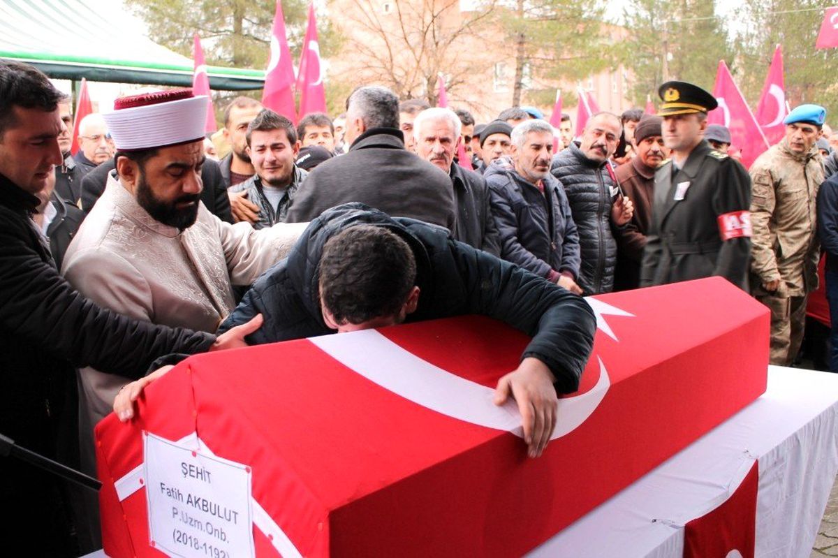 Mardinli şehit son yolculuğuna uğurlandı