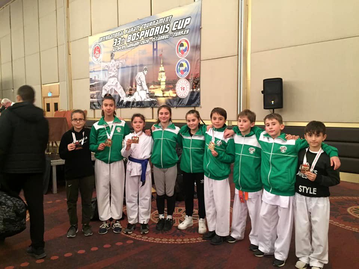 Mustafakemalpaşa Belediyespor Karate Takımı 2020\'de de iddialı