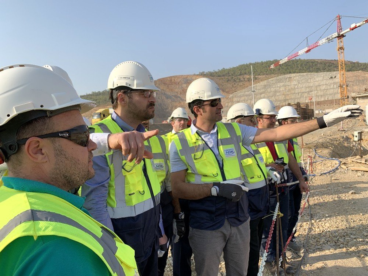 Nükleer Düzenleme Kurulu üyelerinden Akkuyu NGS sahasında inceleme