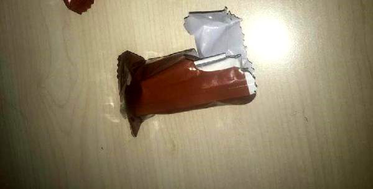 Otobüste yolcunun kek paketinden uyuşturucu çıktı