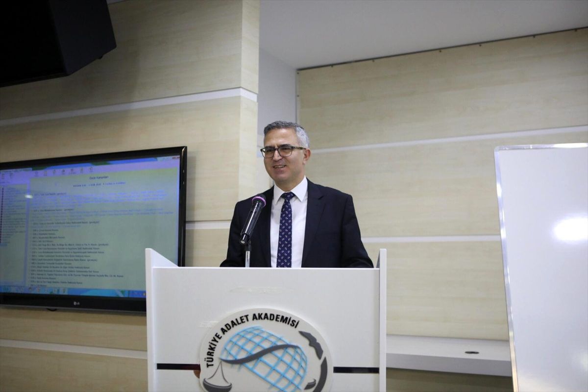 Türkiye Adalet Akademisinde 134 stajyer avukata eğitim verildi