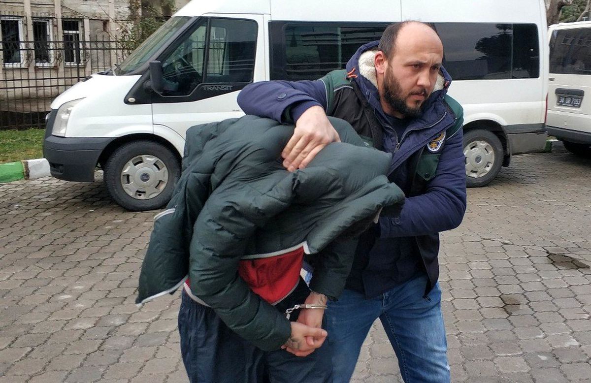 Uyuşturucu ticaretine gözaltı