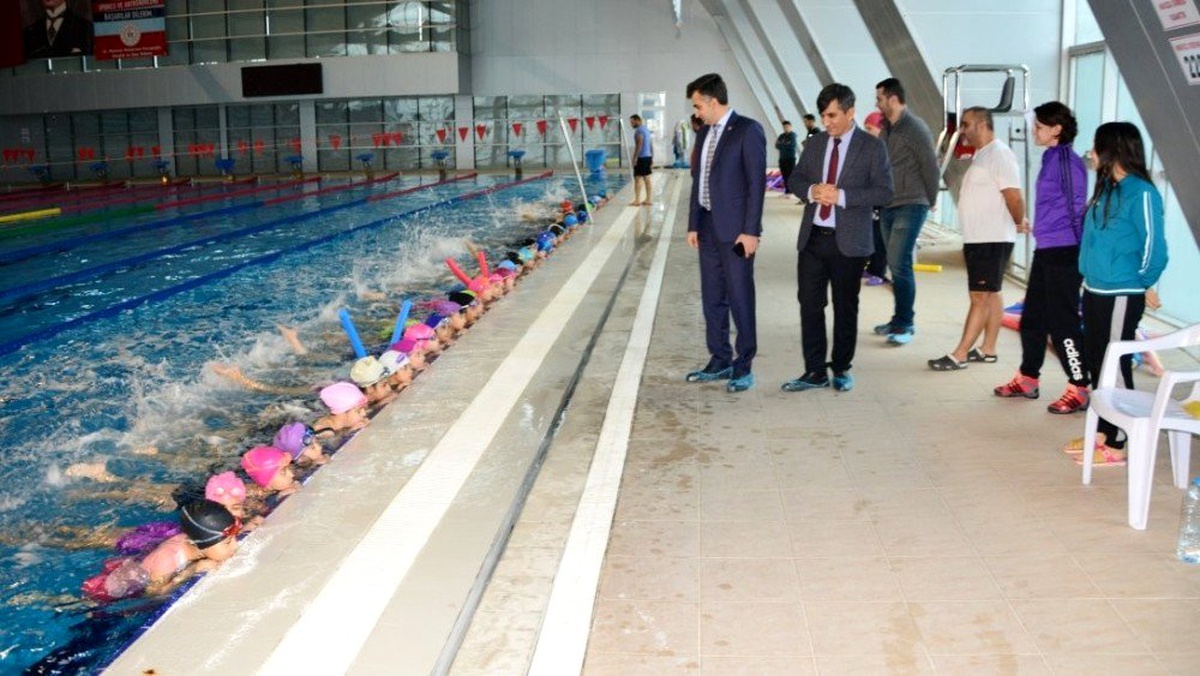 "Yüzme Bilmeyen Kalmasın" projesi