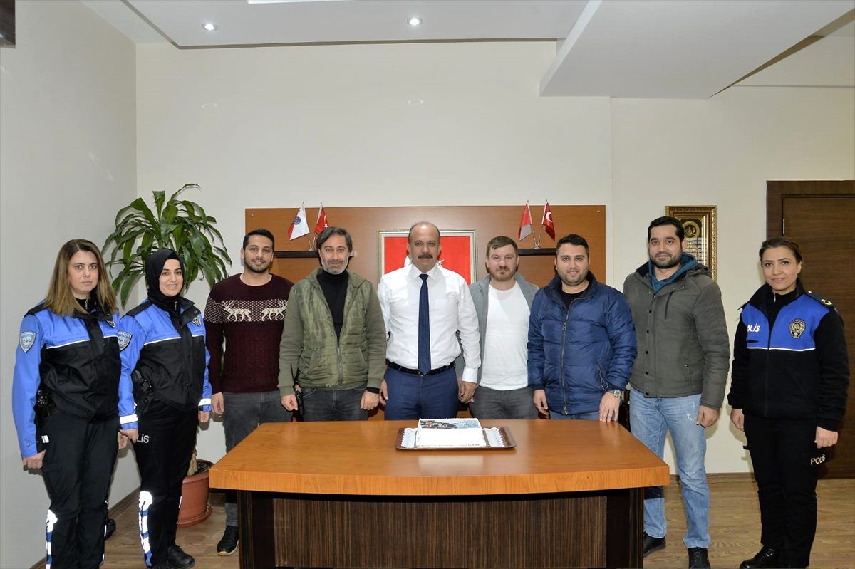 Adana Emniyet Müdürü Aktaş, 10 Ocak Çalışan Gazeteciler Günü\'nü kutladı