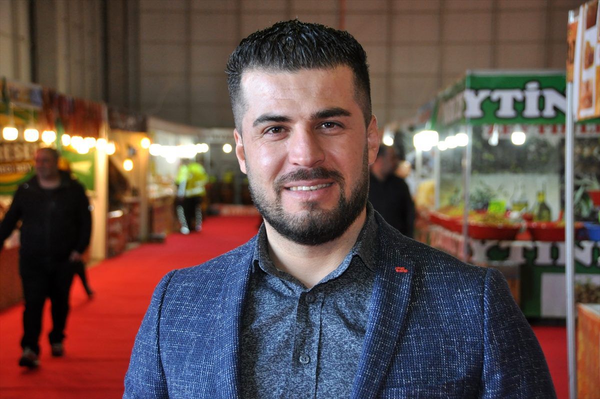 Adıyaman\'da "5. Gıda, Yöresel Ürünler, Hediyelik Eşya ve El Sanatları Fuarı" açıldı