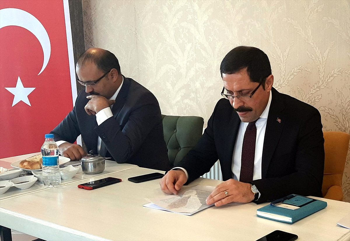 Ardahan Valisi Masatlı, gazetecilerle buluştu