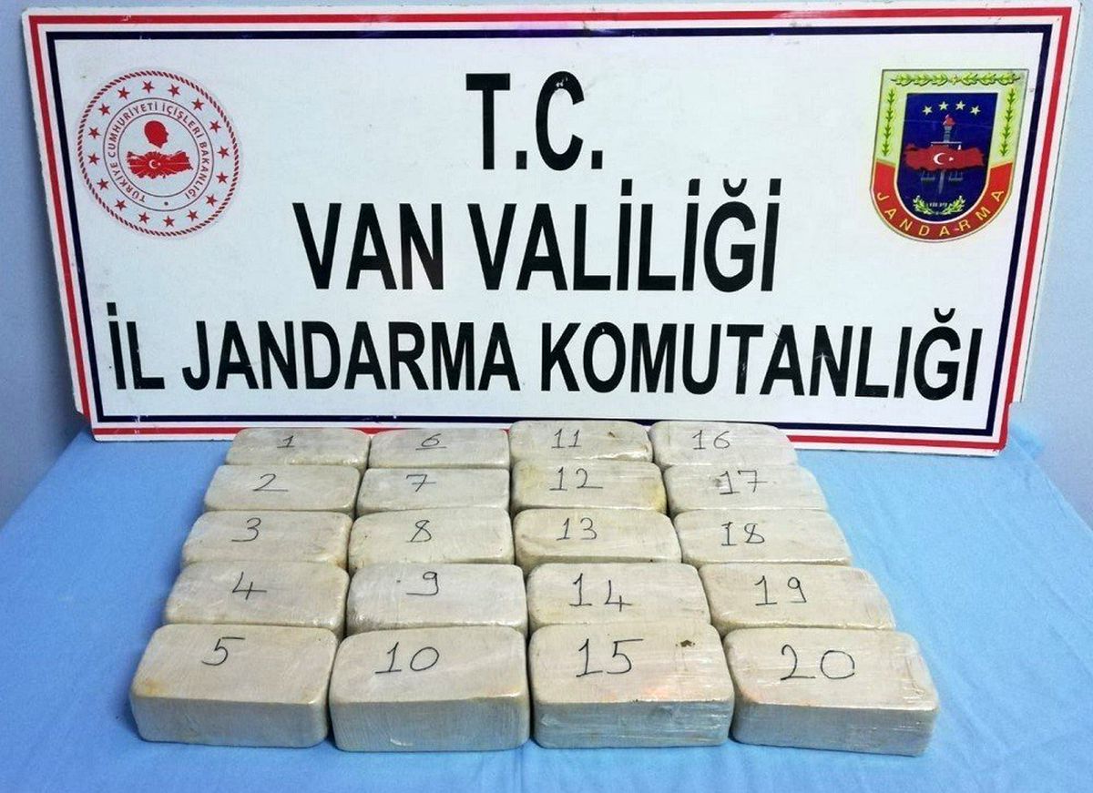 Başkale\'de 20 kilo 500 gram eroin ele geçirildi