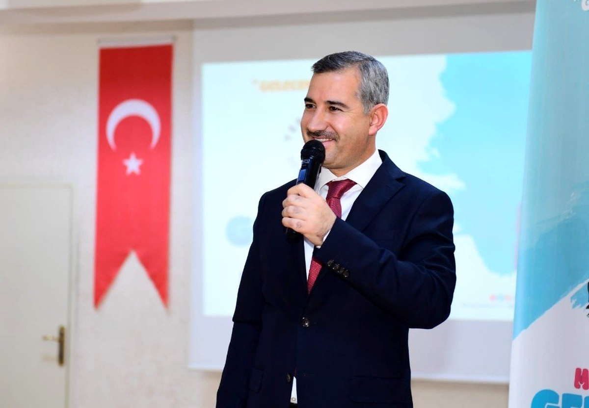 Başkan Çınar: Gençlerin proje, fikir ve önerilerine ihtiyacımız var