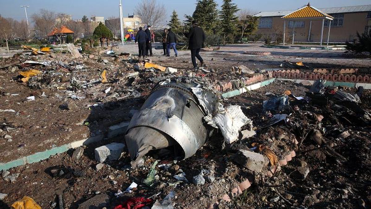 İran Sivil Havacılık Ajansı: Tahran\'da düşen uçak füzeyle vurulmadı