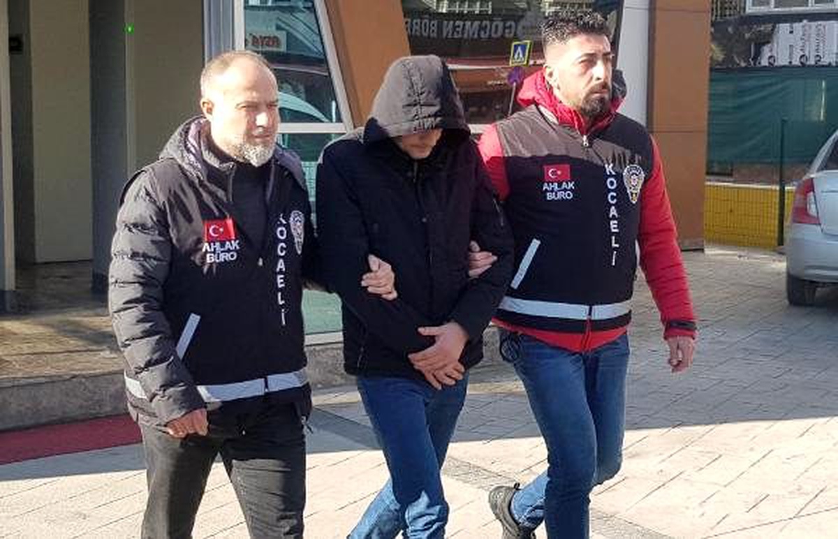 İzmit\'te masaj salonuna fuhuş baskınına 3 gözaltı