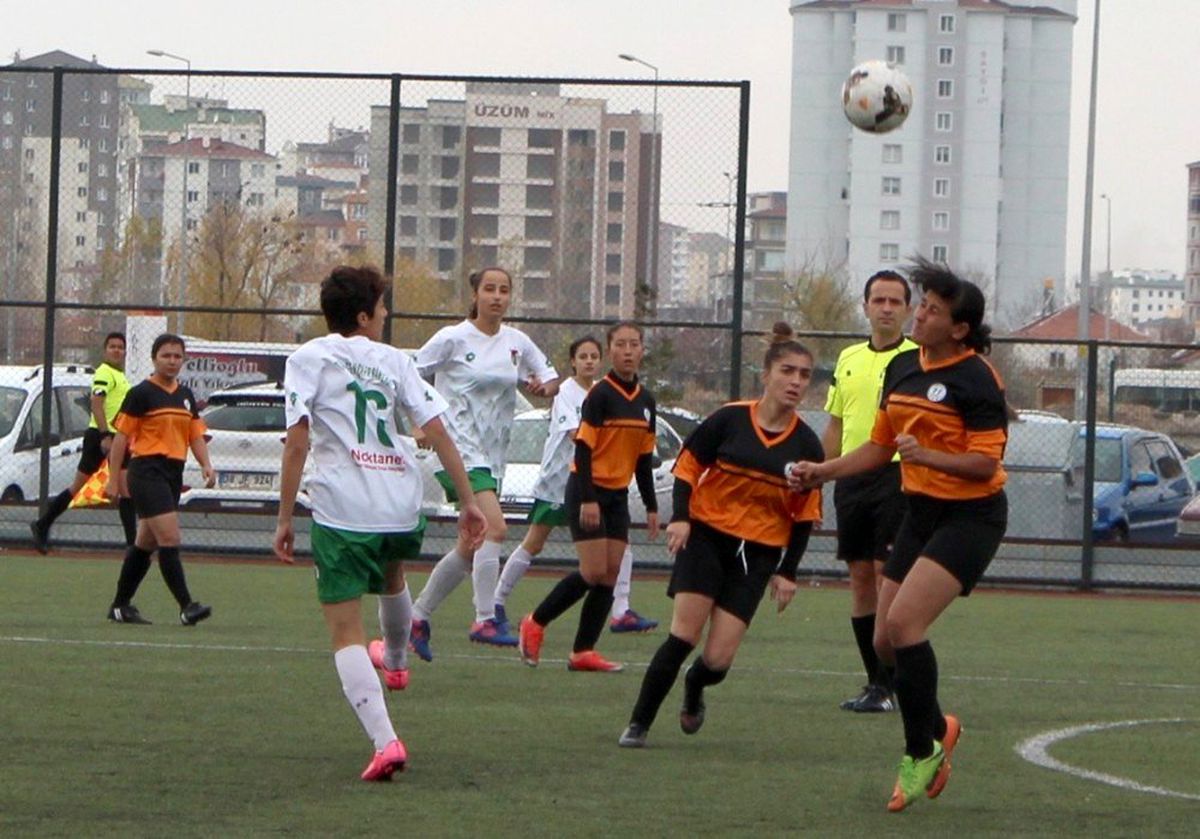 Kadınlar Üçüncü Lig\'de Kayseri haftası