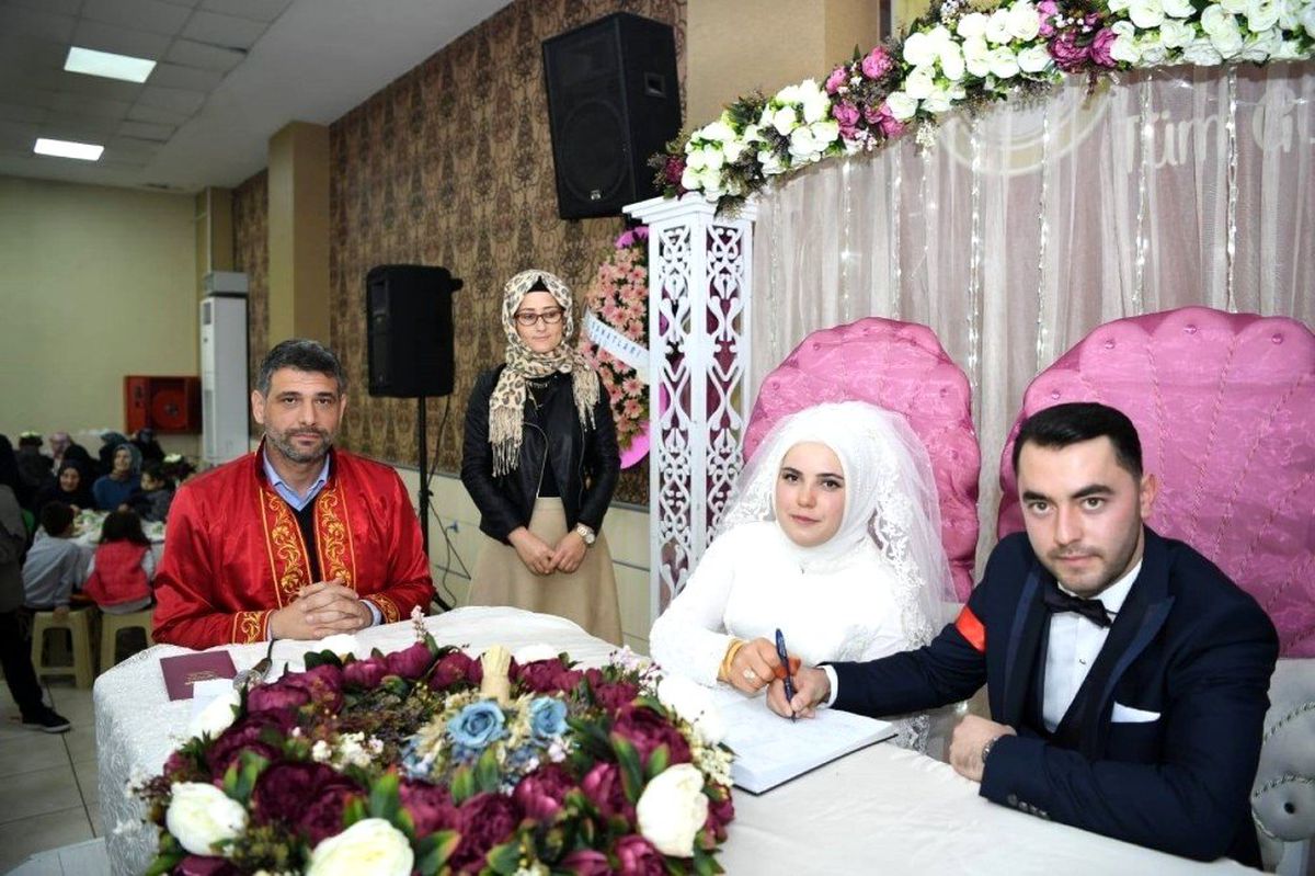 Kartepe\'de 2019\'da 800 çift dünya evine girdi