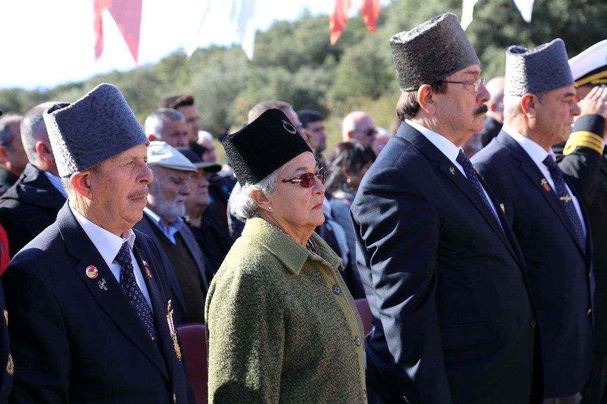 Kaş\'ta kahraman yüzbaşı için anma günü
