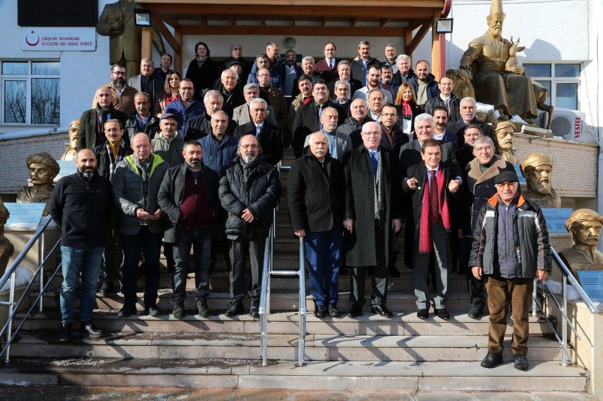 Kazım Kurt Hacı Bektaş Veli Vakfı ve Derneği\'ni ziyaret etti