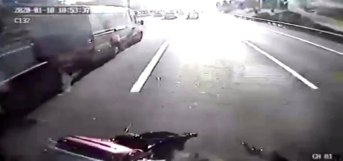 TEM otoyolunda feci kaza: 2 ölü