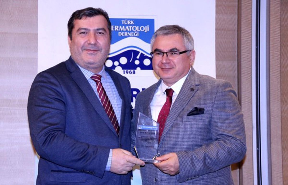 Türk Dermatoloji Derneği’nden DÜNYA’ya teşekkür