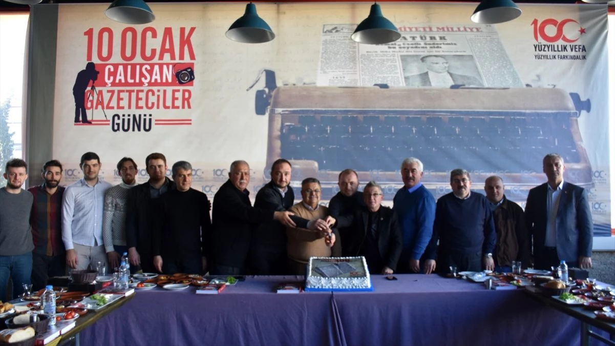 AK Parti Bilecik Milletvekili Selim Yağcı, basın mensuplarıyla bir araya geldi