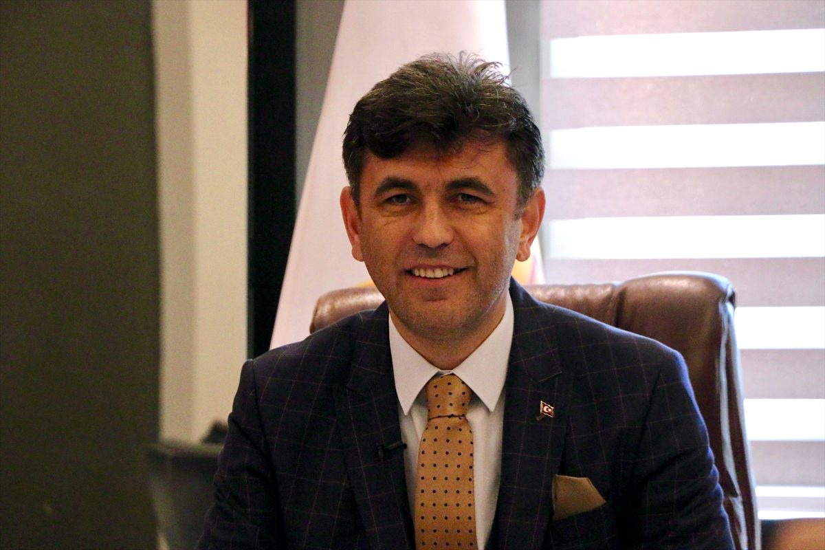 AK Parti Eskişehir İl Başkanı Zihni Çalışkan su zammını eleştirdi