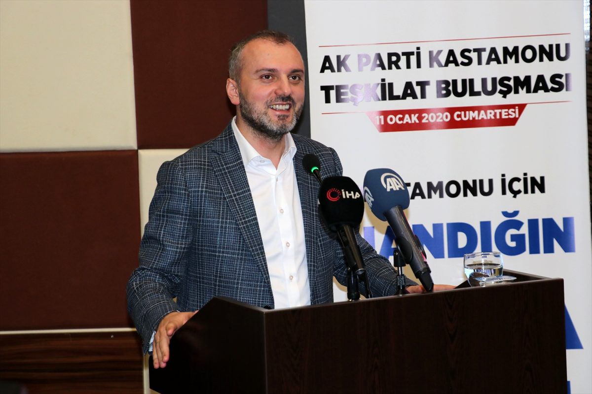 AK Parti\'li Kandemir: "Muhalefet milletten yana olan ne varsa karşısında"