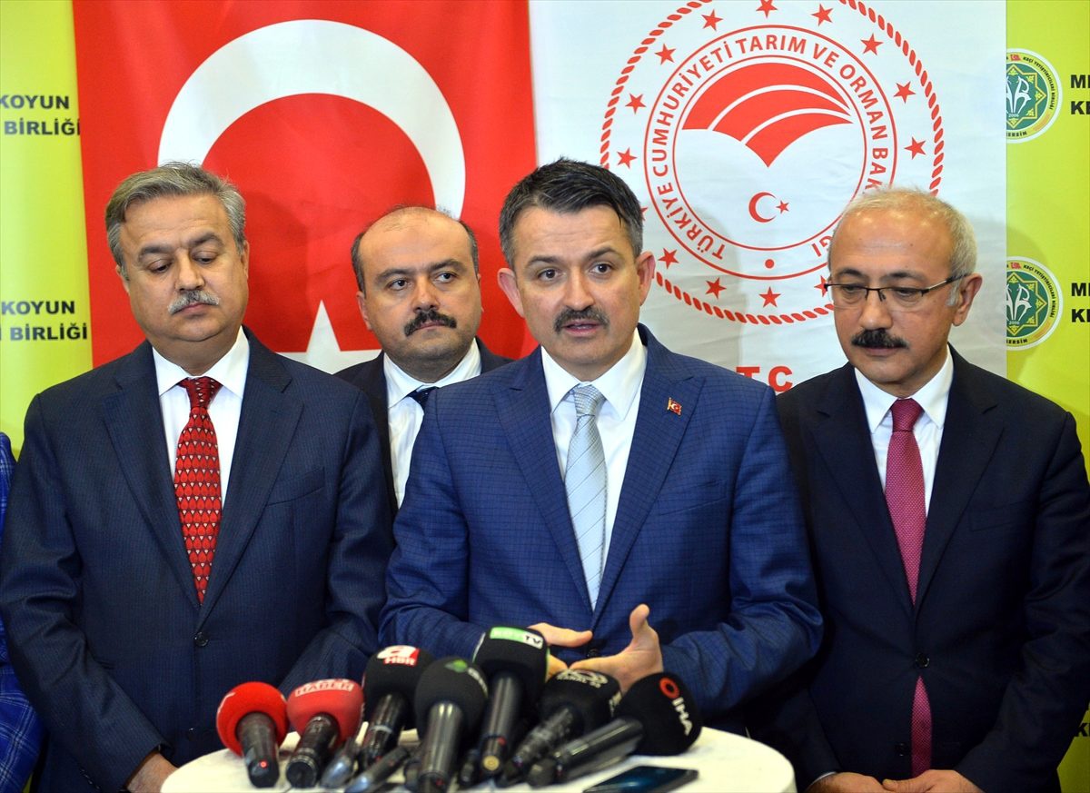 Bakan Pakdemirli: "(Kıbrıs isale hattındaki kopukluk) Şu an itibarıyla olayın bir kırılma olmadığı,...