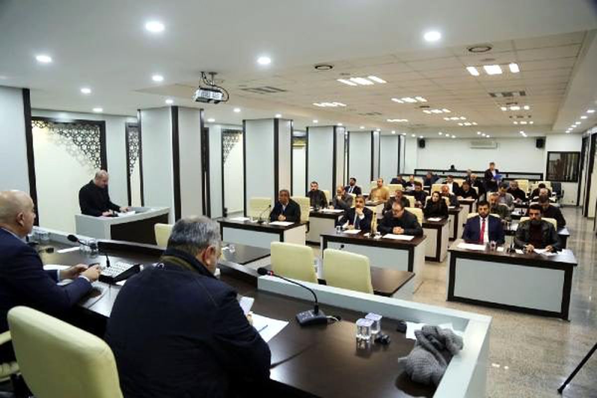 Belediyeden, iskan isteyen binadaki her daireye fidan dikme zorunluluğu