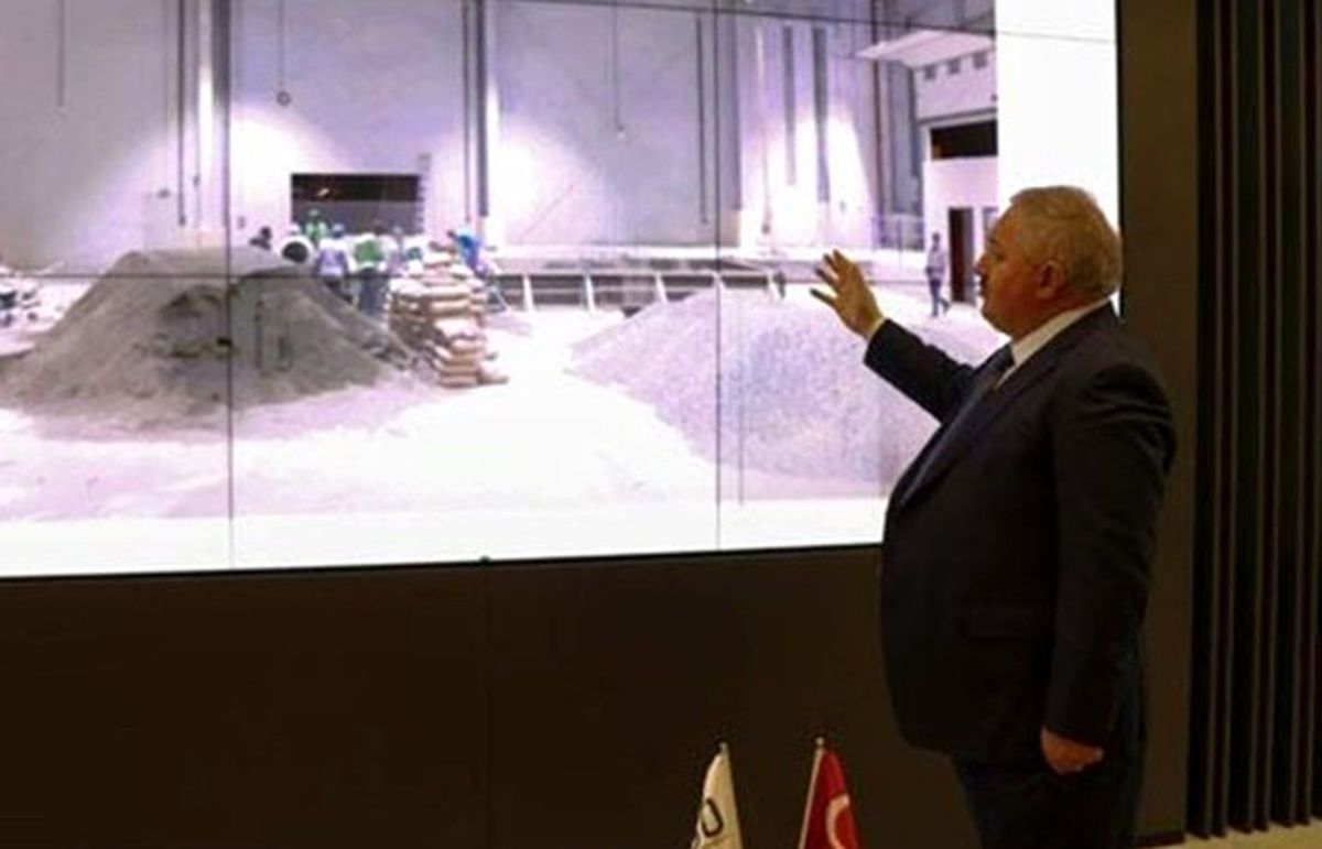 Dubai\'deki Türkiye Ticaret Merkezi açılış için gün sayıyor