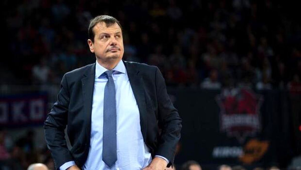 Ergin Ataman, Barcelona maçında ihraç edildi!