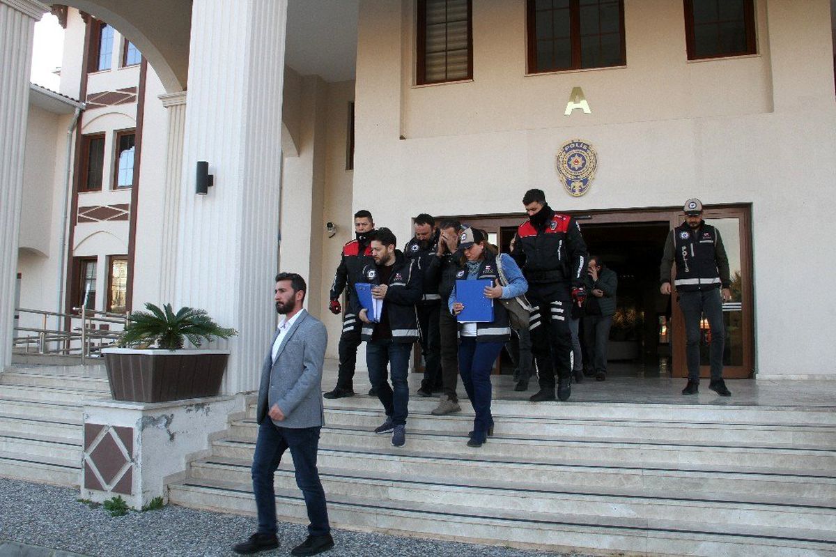 Fethiye\'de 8 göçmenin yaşamını yitirdiği olaya ilişkin 10 kişi tutuklandı