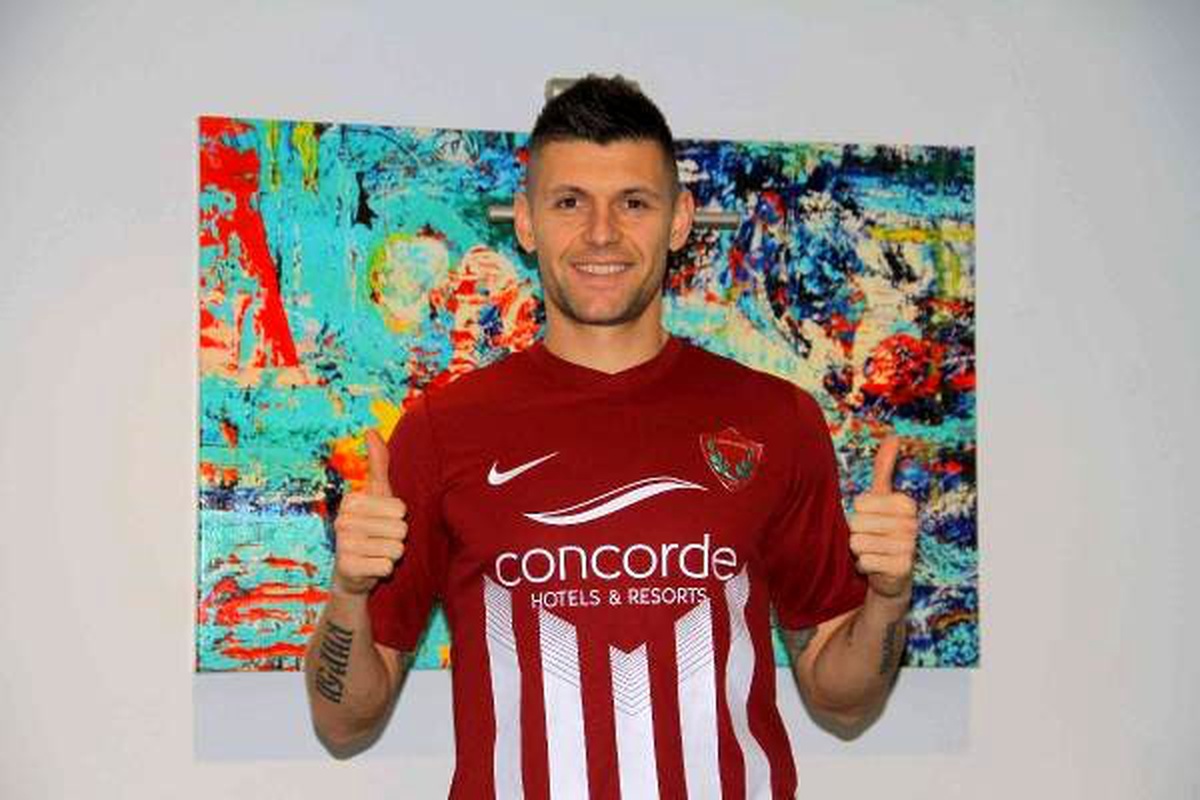 Hatayspor, Popov\'u renklerine bağladı