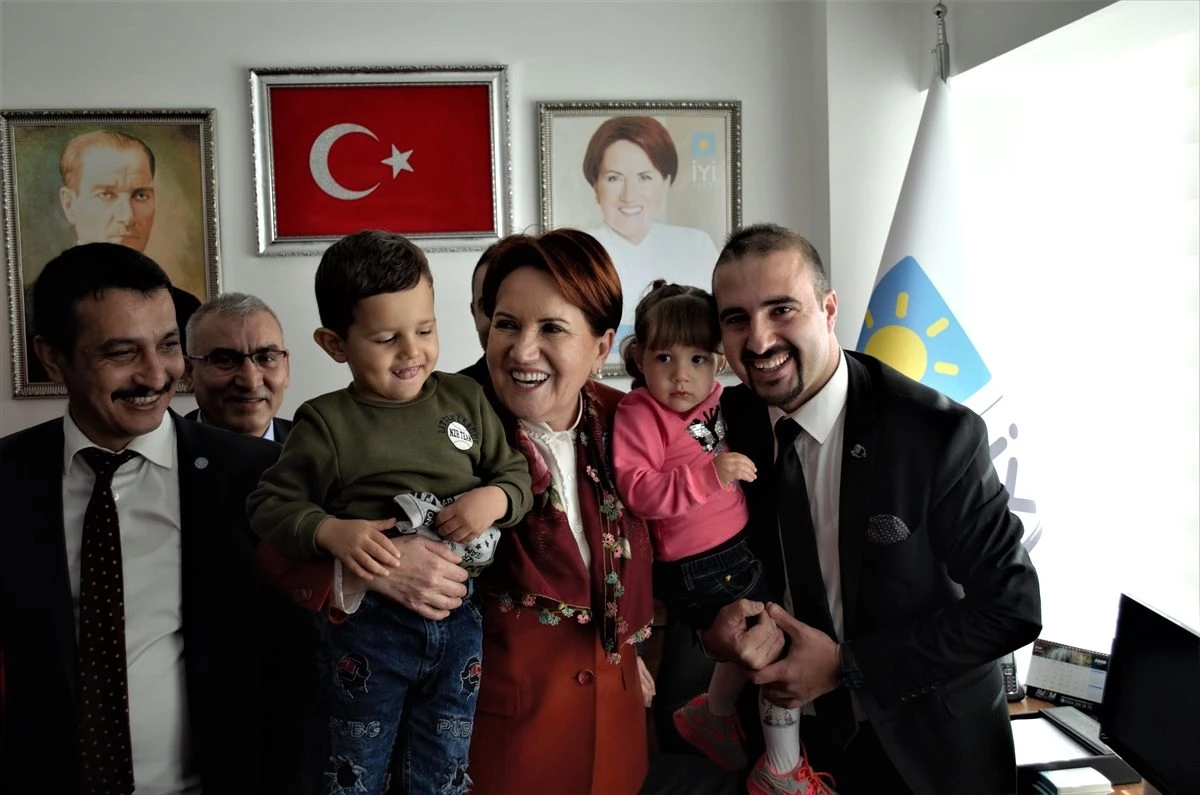 İYİ Parti Genel Başkanı Akşener: "Demokrasiyi yeniden tesis edeceğiz"