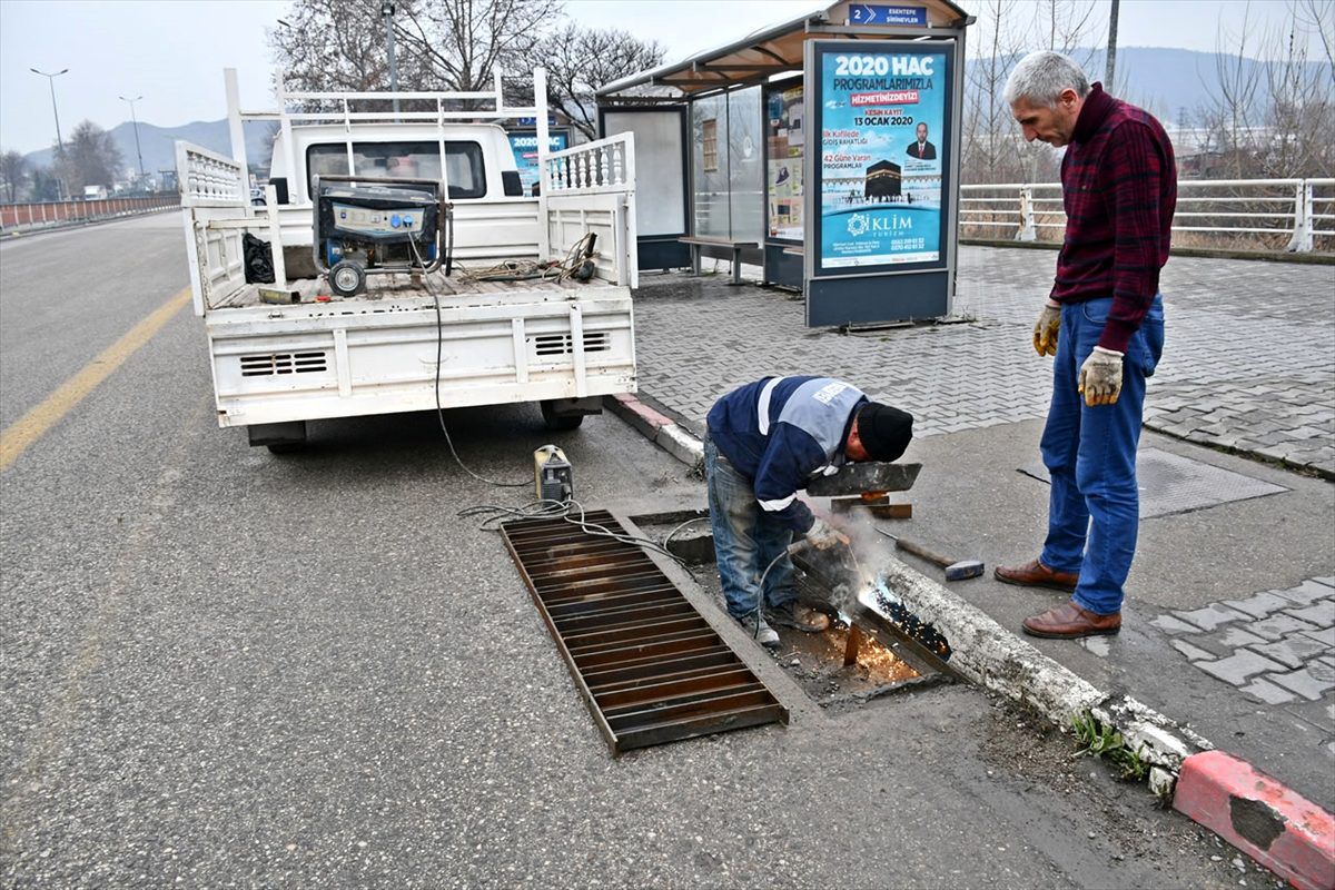 Karabük Belediyesinden yağmur suyu drenaj çalışması