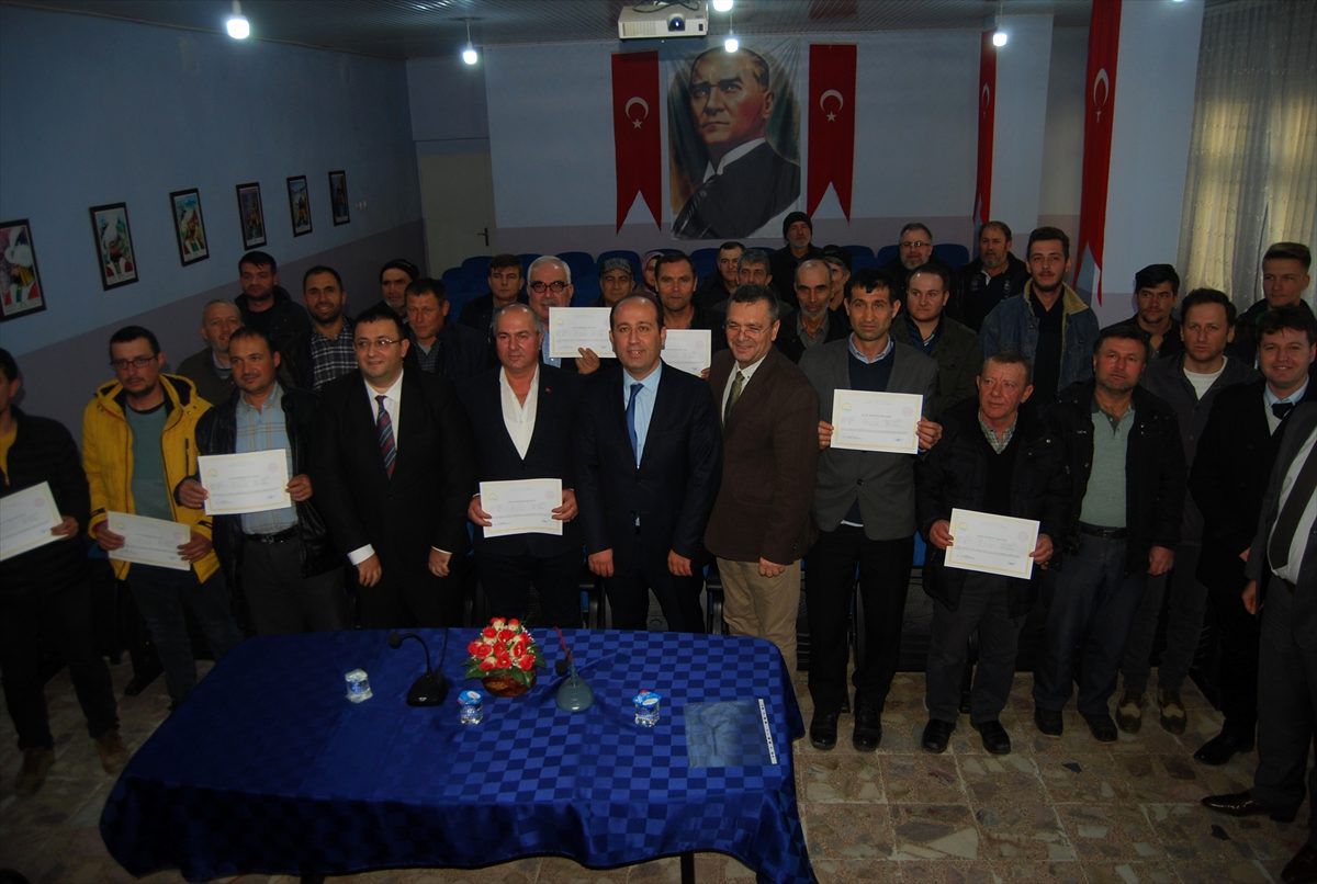 Malkara\'da "Sürü Yönetimi Kursu"na katılanlara sertifikaları verildi