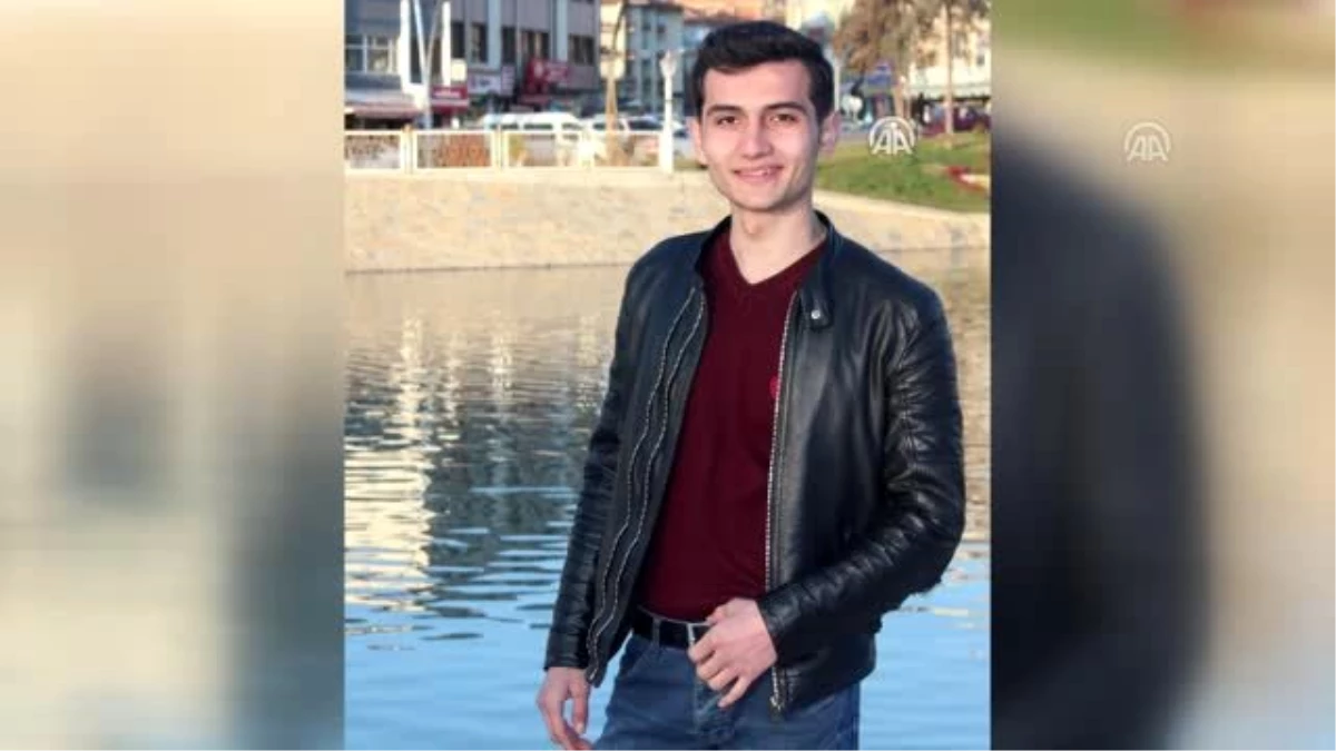 Tokat\'ta bıçaklı kavgada ölen öğrenci son yolculuğuna uğurlandı
