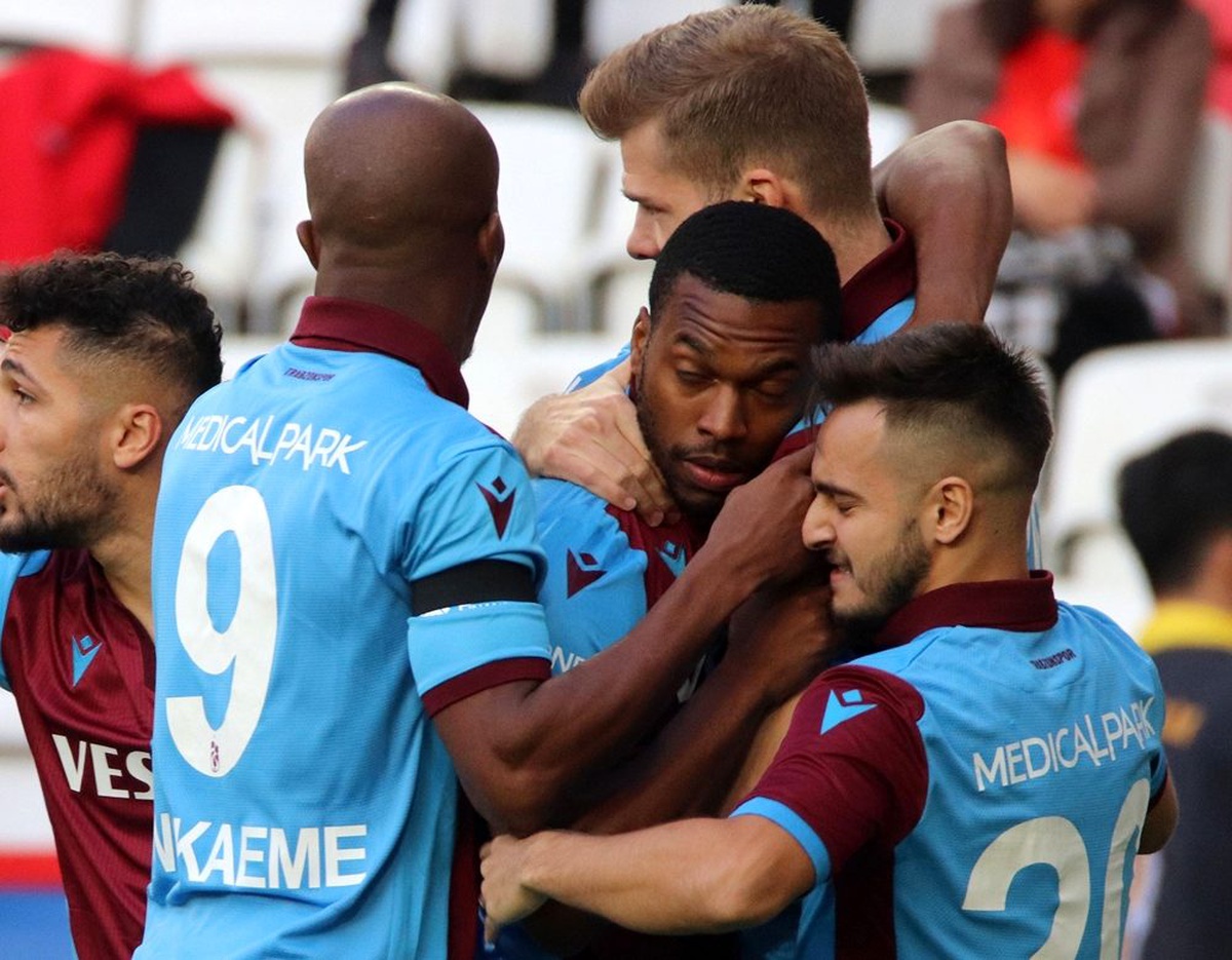 Trabzonspor\'un forvet üçlüsü ikinci yarıyı iple çekiyor