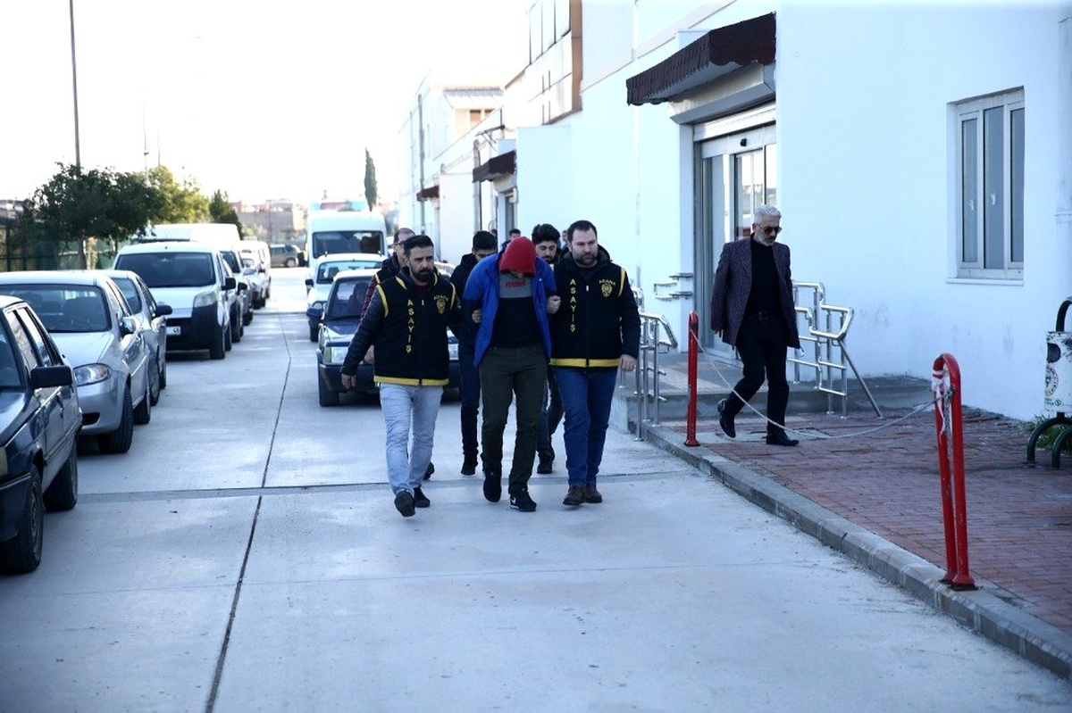 3 kapkaç olayının 3 zanlısı tutuklandı