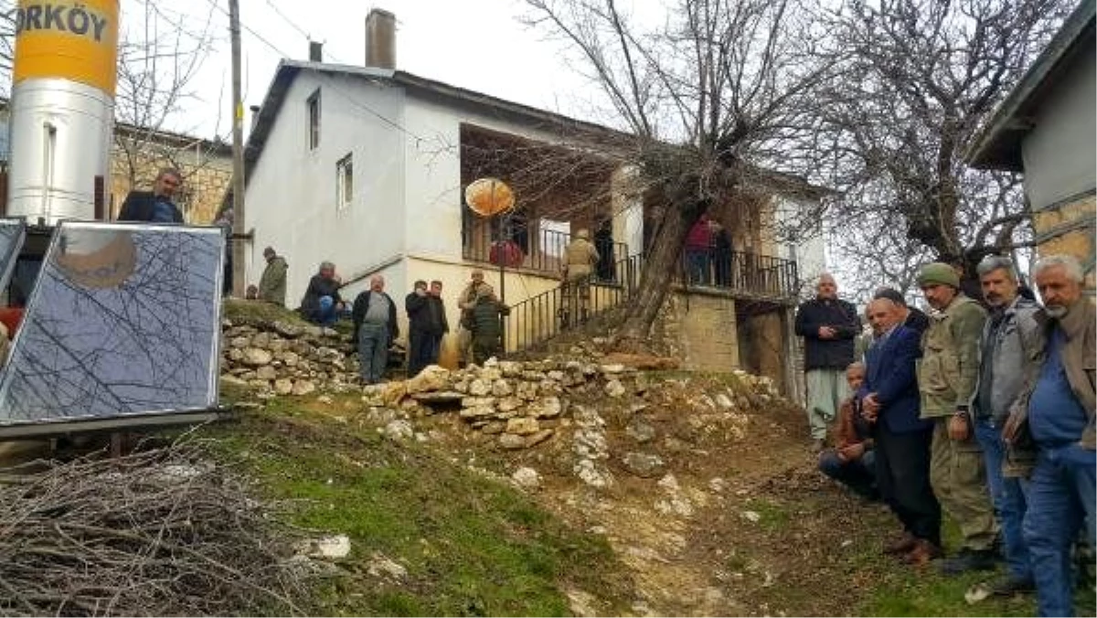 Adıyaman\'da sobadan zehirlenen anne ve kızı öldü