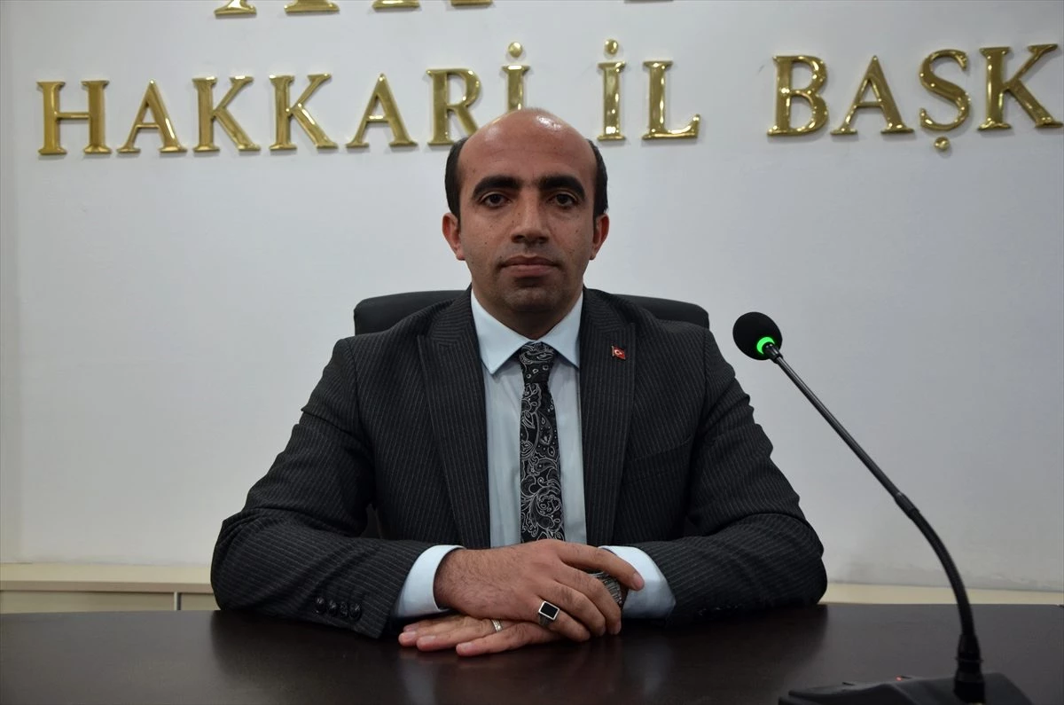 AK Parti Hakkari Merkez İlçe Başkanı Cumhur Demir göreve başladı