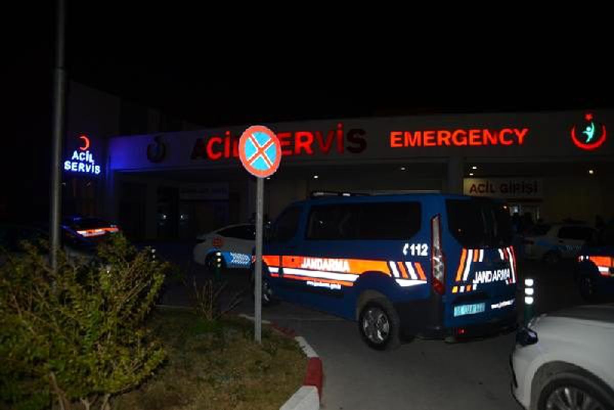 Çeşme\'de, kaçak göçmenlerin taşındığı tekne battı: 8\'i çocuk 11 ölü
