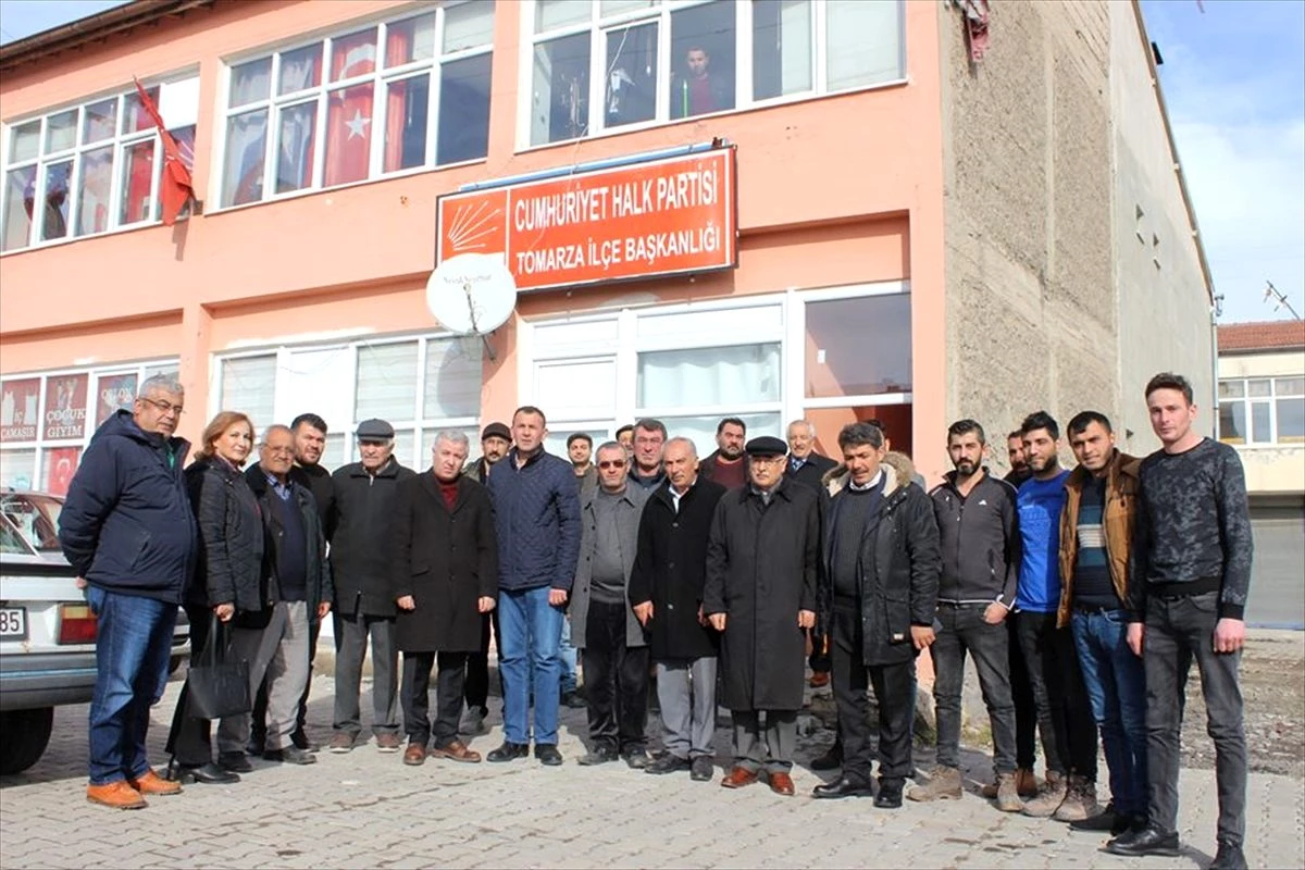 CHP Kayseri Milletvekili Arık\'tan partisinin Tomarza ilçe başkanına ziyaret