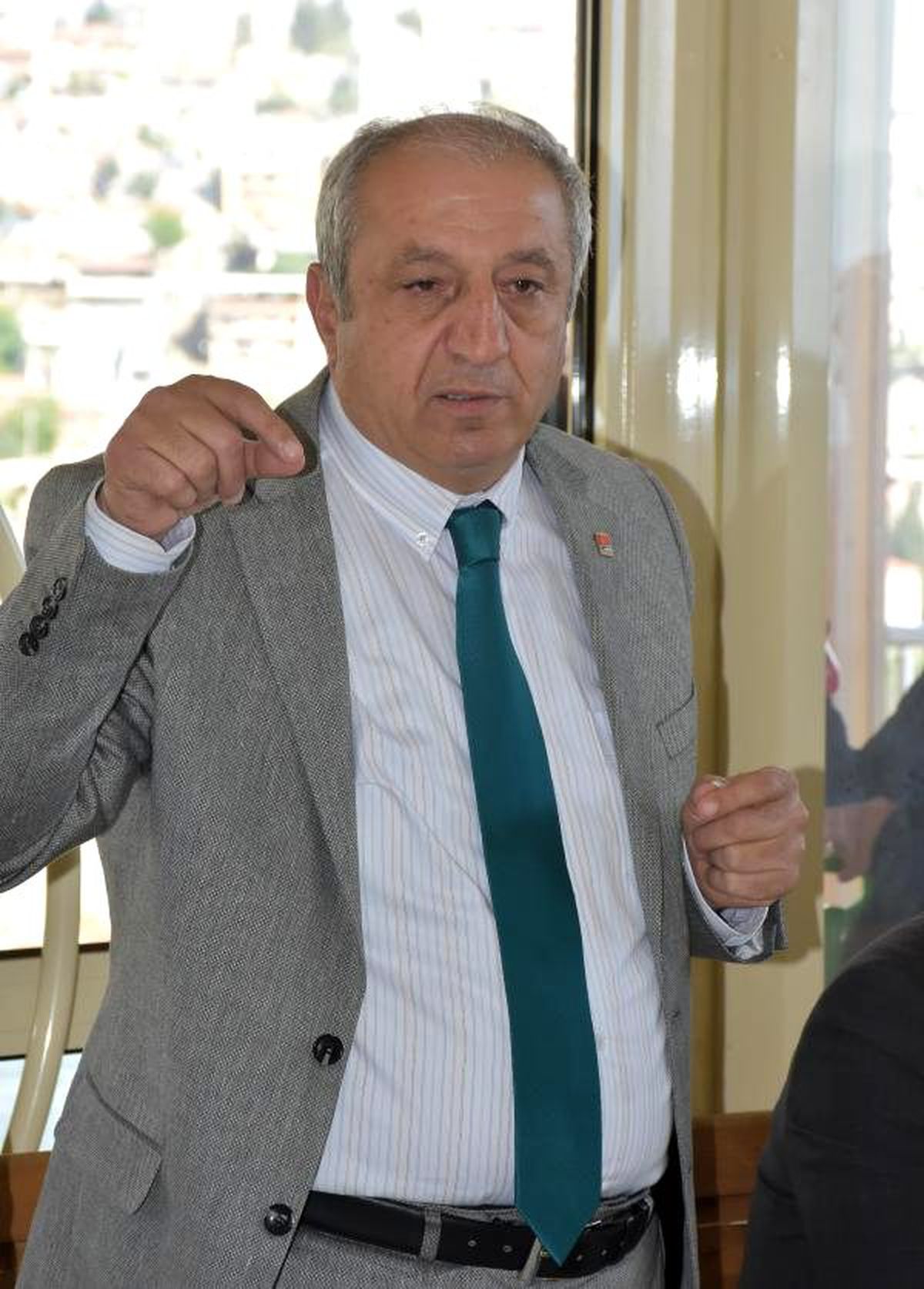 Çiğli\'de silahlı saldırıya uğrayan başkan yardımcısı: Kimseyle husumetim yok