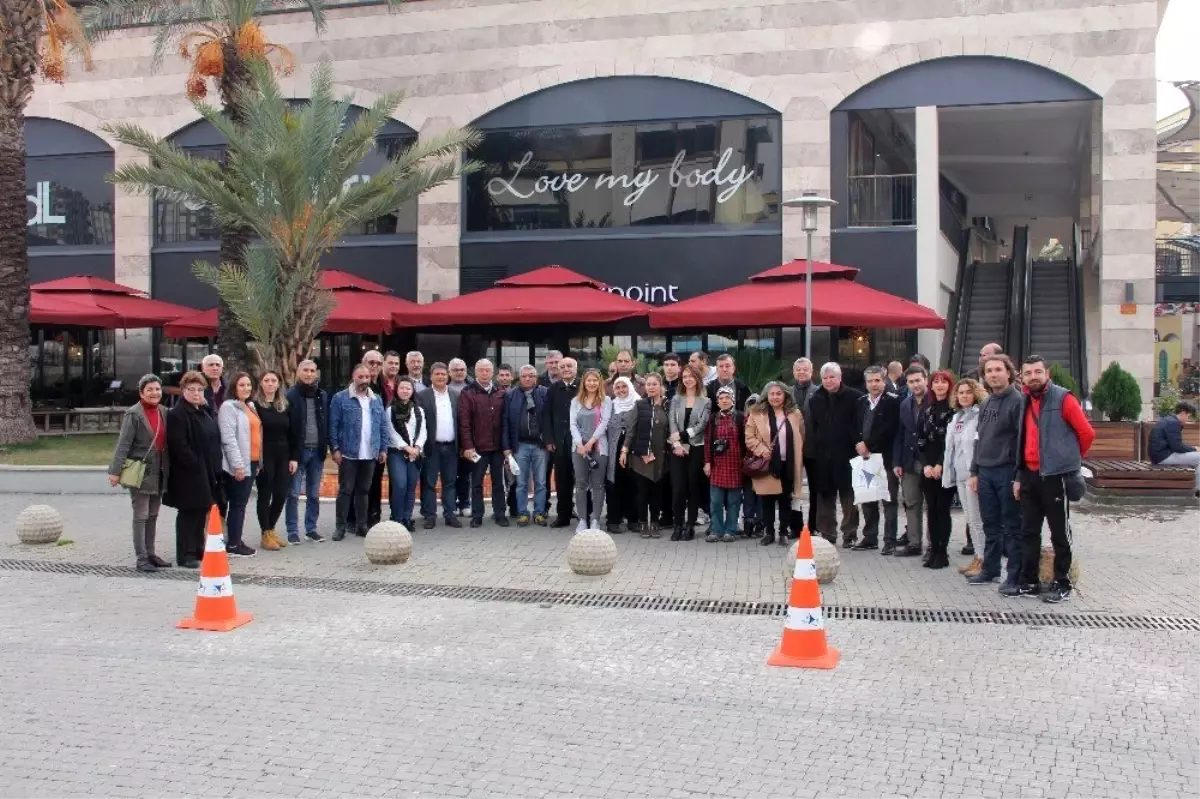 Forum Mersin yönetimi, gazetecilerle buluştu