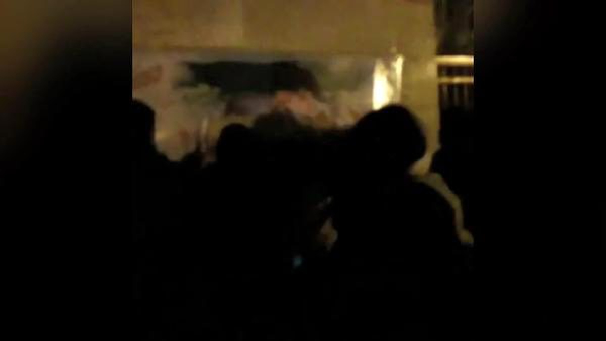 İran\'da düşen uçakta ölenleri anma töreni, rejim karşıtı protestolara dönüştü