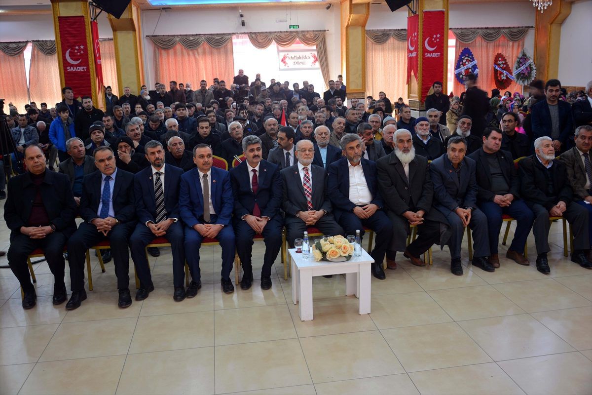 Karamollaoğlu, Kahramanmaraş\'ta partisinin ilçe kongresinde konuştu Açıklaması