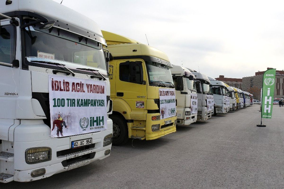 Konya\'dan İdlib\'e 19 tır yardım malzemesi yola çıktı